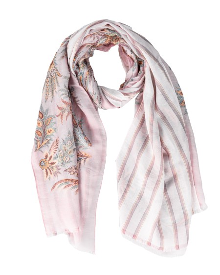 Shop ETRO  Scarf: Etro patterned scarf in cashmere blend.
Edges finished with fringes.
Embellished with embroidered ETRO and Pegaso logos.
Composition: 56% Modal, 41% Linen, 3% Cashmere.
Made in Italy.. MATA0012 AV232-X0870